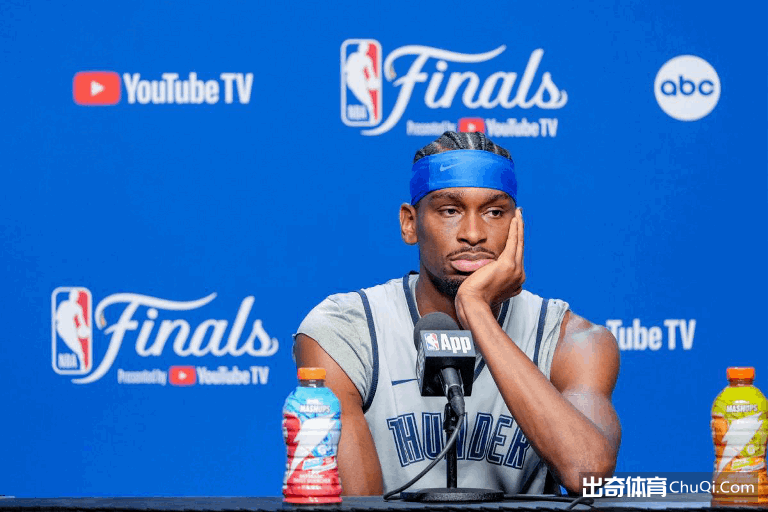 尤文官方视,维加抵达俱,乐部体检处,英皇娱乐官网,英皇娱乐官网在线娱乐平台