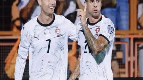 凱恩力挺阿里重返舞台，点赞其勇敢面对伤痛